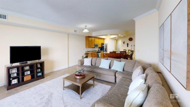 Boat lovers this is the perfect complex for you. Just seconds