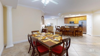 Boat lovers this is the perfect complex for you. Just seconds