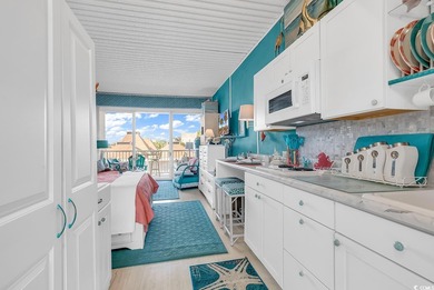 INCREDIBLE LOCATION ACROSS THE STREET FROM THE OCEAN! THIS CONDO