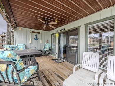This beautifully furnished 1-bedroom condo at Lake of the Ozarks