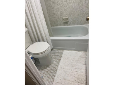 Spacious 2-bedroom, 2-bath condo in the sought-after Environ I