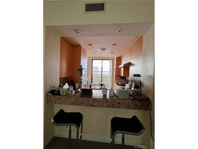 Penthouse Condo in Brentwood - A Rare Blend of Luxury, Privacy