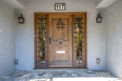 Tucked away in a prime SW Pasadena location, this character