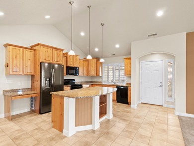 One level living, in an outstanding 55 Plus community. Amenities