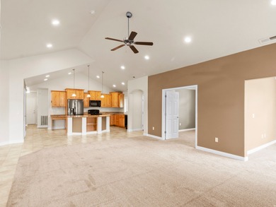 One level living, in an outstanding 55 Plus community. Amenities