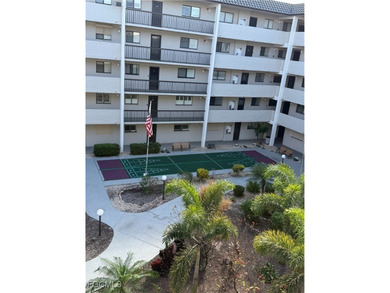 Enjoy your Maintenance Free Condo Courtyard Living in the Lovely