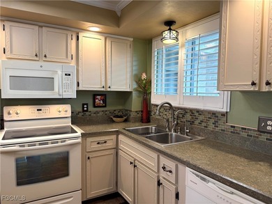 Enjoy your Maintenance Free Condo Courtyard Living in the Lovely