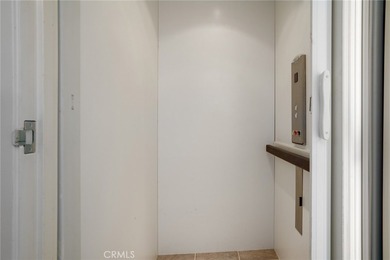 Located in The Claremont Village and waling distance to Colleges