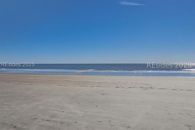 Vacation time awaits! Beautifully updated 2BD/2BA villa in a