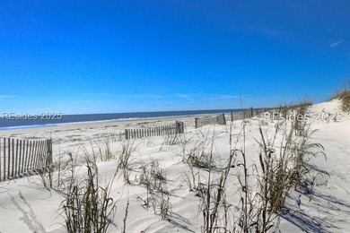 Vacation time awaits! Beautifully updated 2BD/2BA villa in a