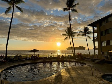 Beautifully remodeled 1-bedroom condo at Kona Reef, perfectly