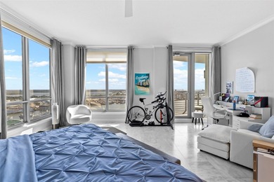 Welcome to the exclusive Towers of Channelside PENTHOUSE