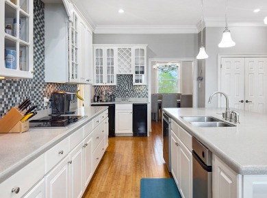 Dreaming of a stunning waterfront lifestyle? This one has it all