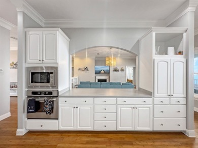 Dreaming of a stunning waterfront lifestyle? This one has it all