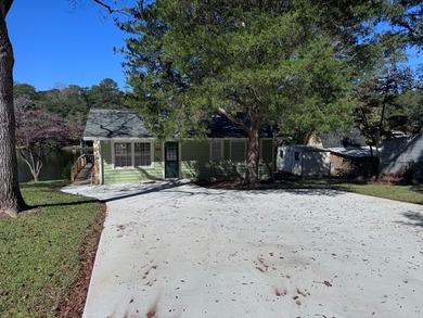 Welcome to your turnkey lake retreat on beautiful Pine Lake!