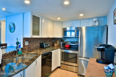 BREATHTAKING VIEWS THAT WILL LEAVE YOU IN AWE, PECK PLAZA 25NW