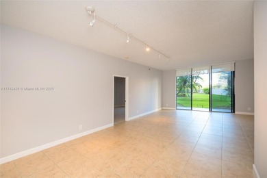 OPORTUNITY ,Only first floor with more floor to ceiling height