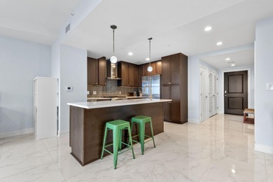 Welcome Home to your Oasis in the Heart of Downtown Columbus!