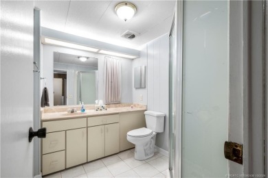 Charming mobile home on a cul-de-sac with a fenced yard and