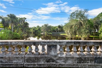 Charming mobile home on a cul-de-sac with a fenced yard and
