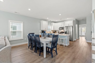 Welcome to 113B 12th Ave South, a stunning newly constructed