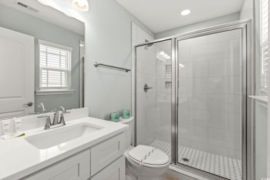 Welcome to 113B 12th Ave South, a stunning newly constructed