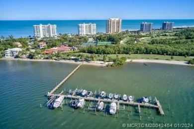 Beach Front! Spectacular Direct Ocean Front with panoramic views