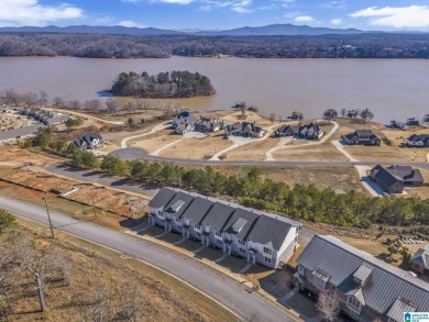 MOVE IN READY!  LUXURY TOWNHOME, with a BREATHTAKING view of