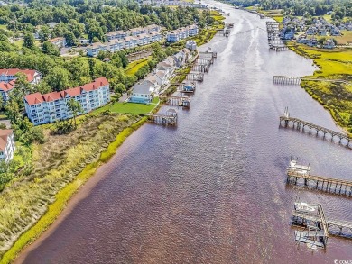 This one is a must-see! Wake up every morning to stunning views