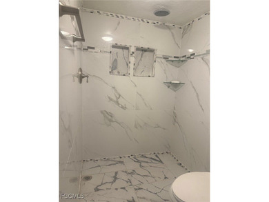 Charming 2 Beds 1 bath Condo in desirable Windsor West community