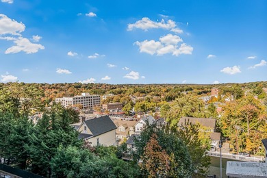 Perfect Spacious One Bedroom in the Heart of the Village of