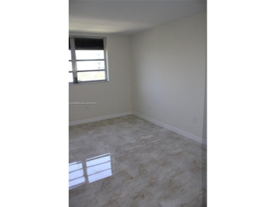 Realistic Seller has priced her property to sell.... Fabulous