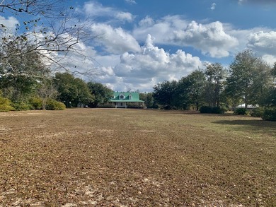 Discover peaceful country living in Youngstown on this beautiful