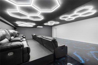 Welcome to Pasadena Estates! A Premier Lakefront Community in