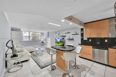 Beautiful 2 bedroom and 2 bathroom, completely renovated