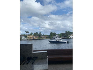 This charming condo in Fort Lauderdale, FL was built in 1978 and