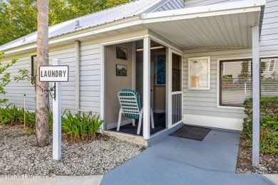 ST. JOHNS RIVER APPEAL! Nestled on the picturesque St. Johns