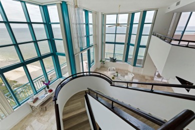 Rare TWO-STORY BEACHFRONT PENTHOUSE - Panoramic Sunset Views