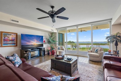 EXPERIENCE SUNSET POINTE at COLLANY KEY... A PANORAMA OF