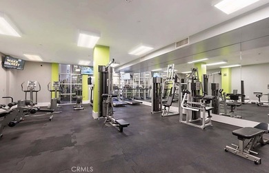 Private and peaceful, this beautifully updated third-floor condo