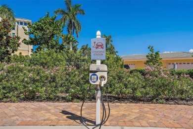 EXPERIENCE SUNSET POINTE at COLLANY KEY... A PANORAMA OF