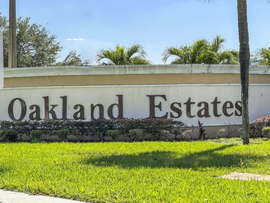 Spacious 2BD/2BA condo in the 55+ Oakland Estates community!