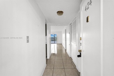 Enjoy tranquil lake views from this spacious 1-bedroom, 1-bath