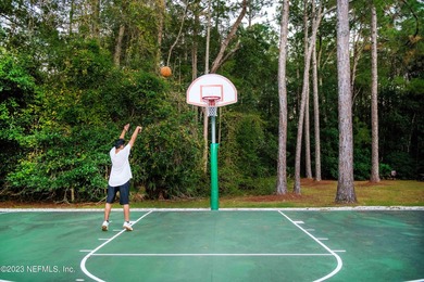 Fully furnished luxury condo with higher vaulted ceilings and