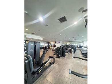 Exquisite Studio Residence in Prime Brickell Location
