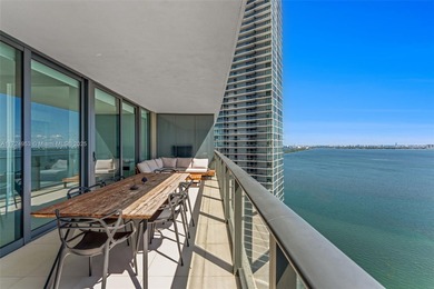 Spectacular unit at the Iconic Paraiso Bay Condo! Stunning