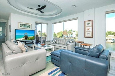 Paradise found. Welcome to an exceptional canal-front retreat on