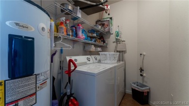 EXCLUSIVE COMPLEX and INCREDIBLE LOCATION - This beautiful top