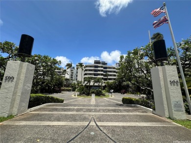 Huge Price Drop! Esplanade in Hawaii Kai. Lovingly renovated 2