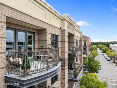 Experience upscale living in the heart of Mayfaire Townview